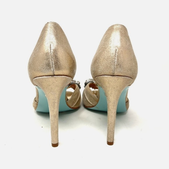 Betsey Johnson Gold Peep-Toe Heels with Rhinestone Bow Sz 6 - Picture 4 of 13